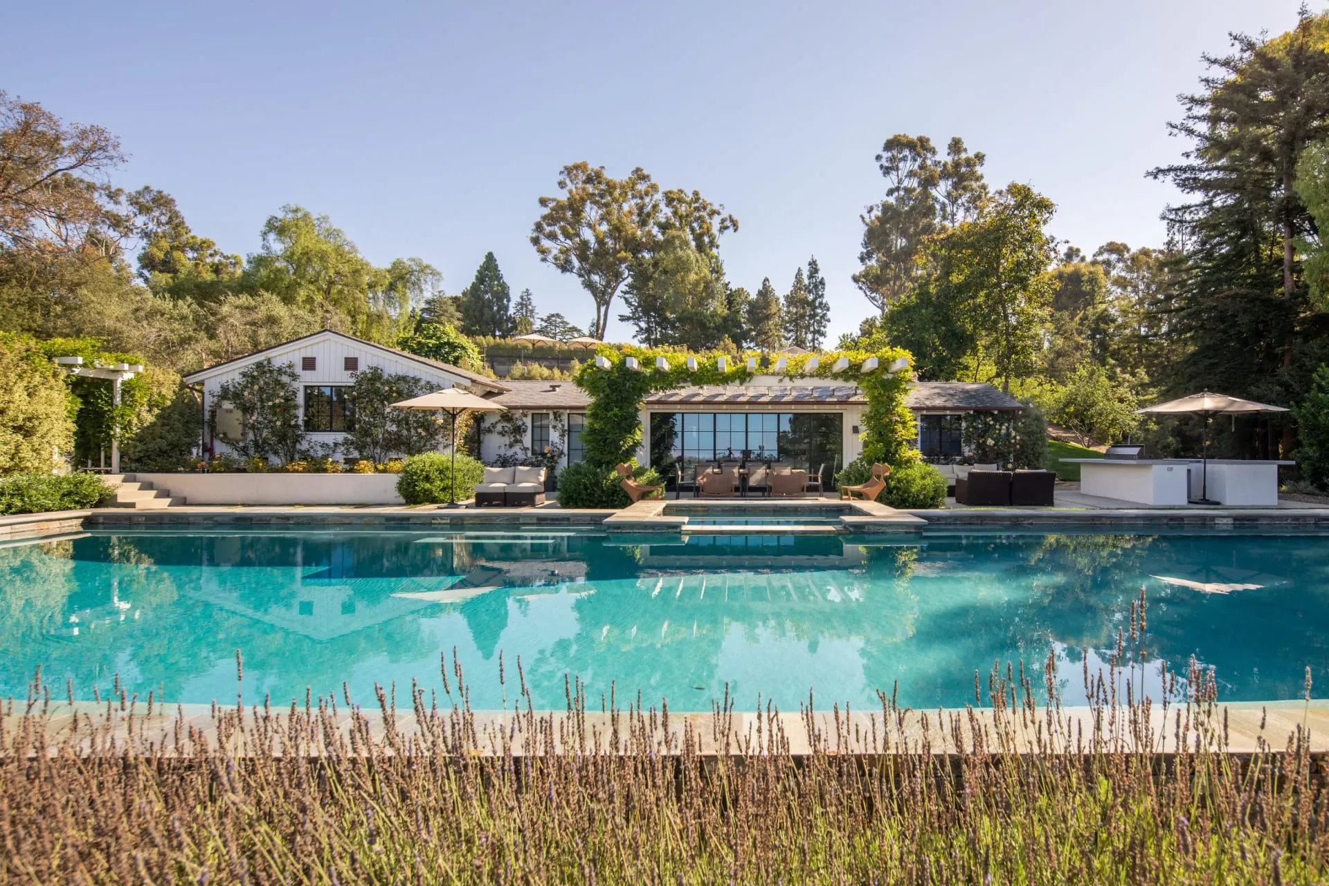 Luxury coastal property