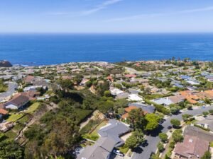 DJI_20250820113751_0524_D-min