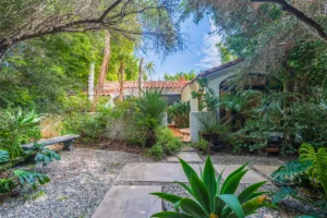 _A742652-HDR - resized