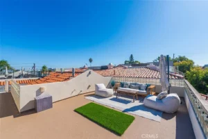 0d9dd029bdb0f683d3ea8c005d38e6fc-uncropped_scaled_within_1536_1152