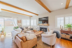 31ff3057bea1d3ea9878cc42e5ac67f6-uncropped_scaled_within_1536_1152