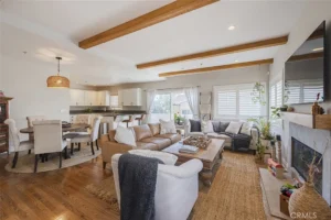 9c6c55b49dd5b9c5079c2383e9ec1fb7-uncropped_scaled_within_1536_1152